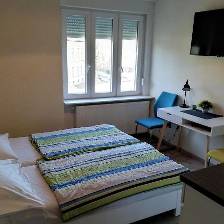 Angela Studio Apartments ซาเกร็บ ภายนอก รูปภาพ