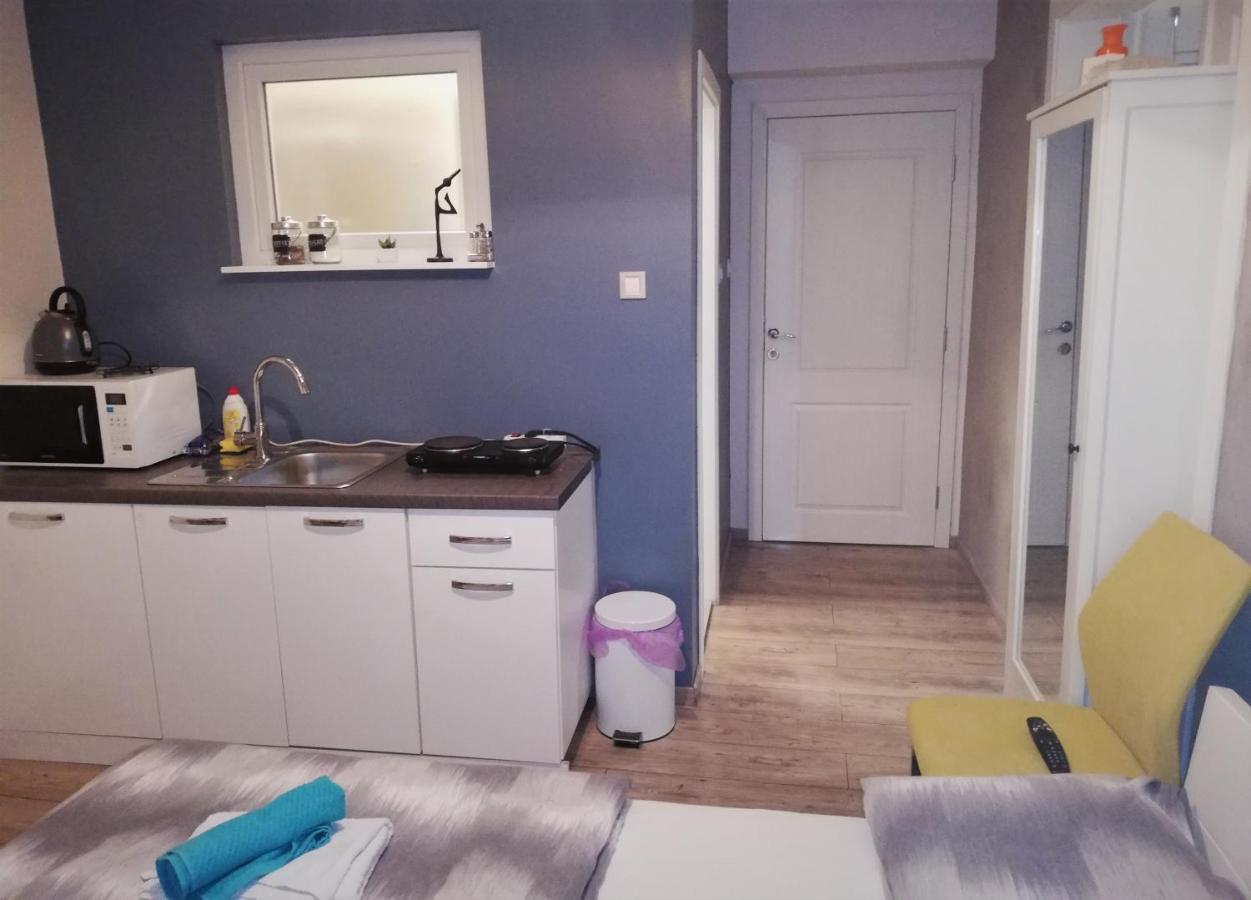 Angela Studio Apartments ซาเกร็บ ภายนอก รูปภาพ