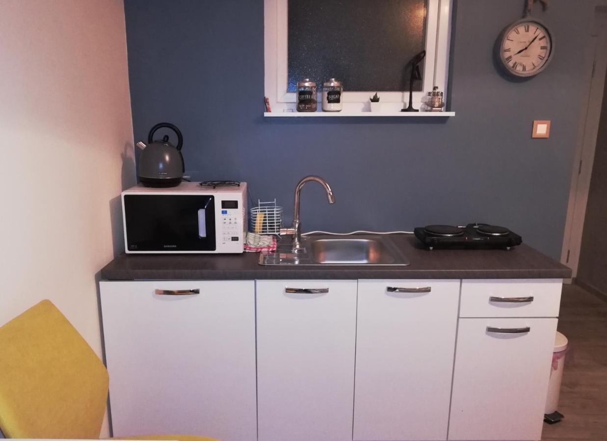 Angela Studio Apartments ซาเกร็บ ภายนอก รูปภาพ